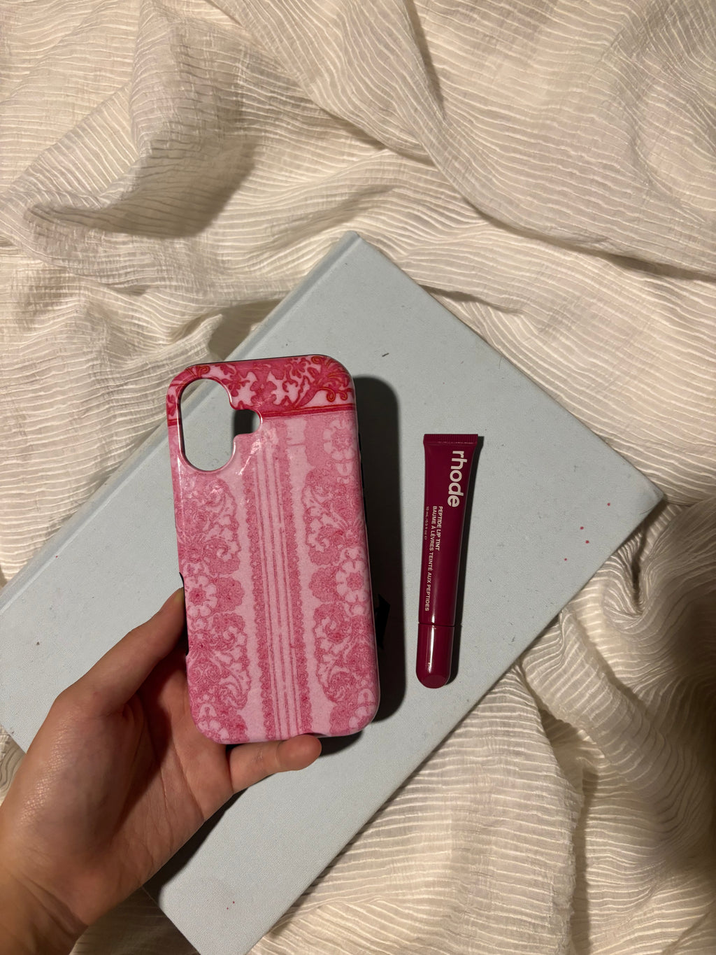 lacy magsafe phone case